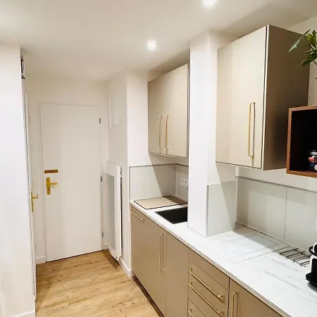 شقة L'intimiste - Cocon A Deux - Sauna, Balneo & Cine *