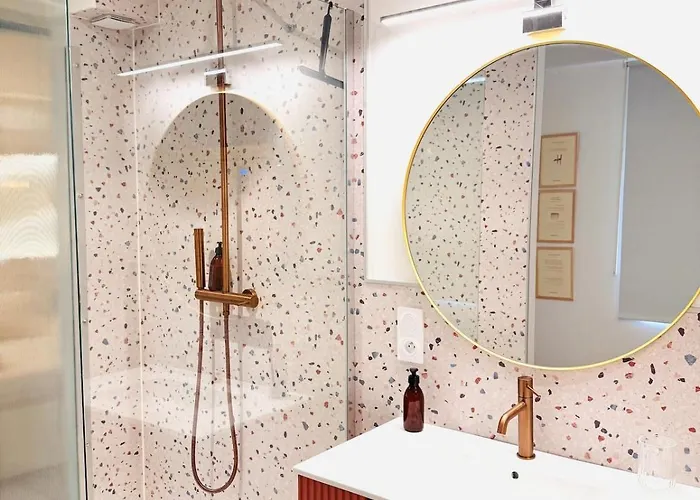 L'intimiste - Cocon A Deux - Sauna, Balneo & Cine *